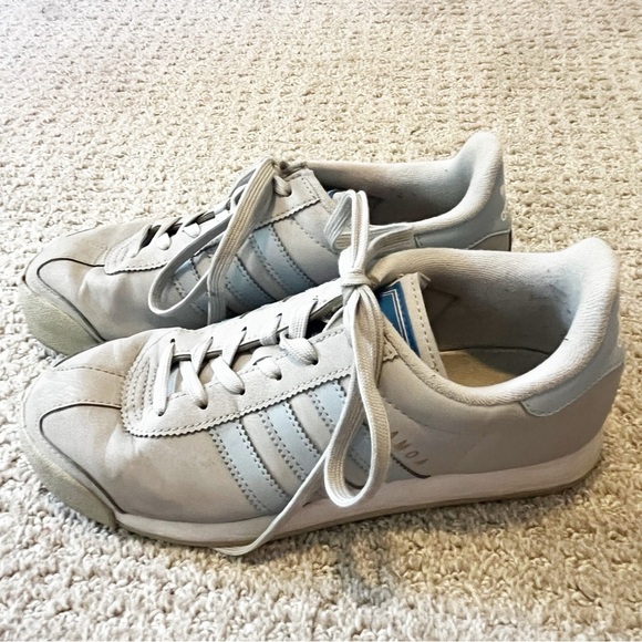Adidas Samoa Gray Sneakers w Light Blue Stripes Sneaks Women Sz 7.5 Athletic - Picture 6 of 8